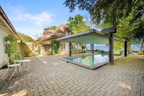 Exceptional waterfront property with strong potential, St-Prex 3