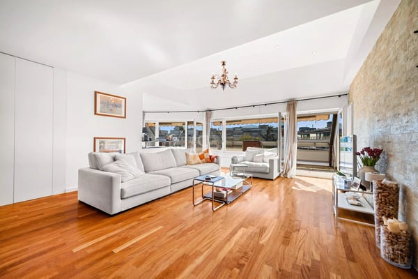 Beautiful duplex penthouse in the heart of Champel 3