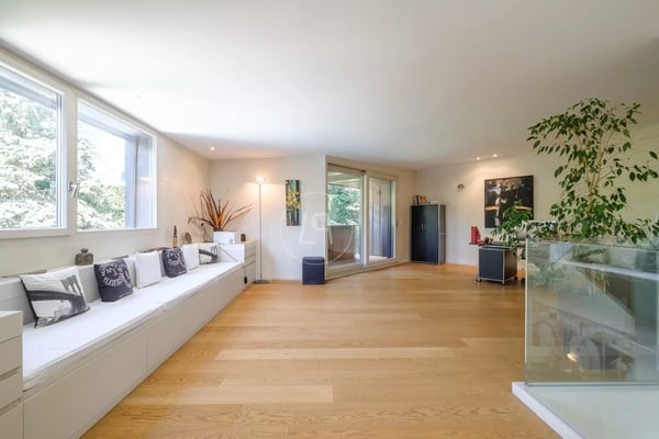 Private and nuisance-free architect-designed property, Conches (GE) 7