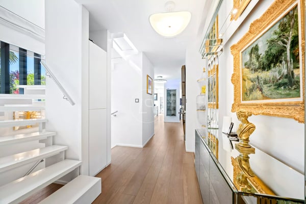 Superbe propriété contemporaine au calme, à Thônex 10