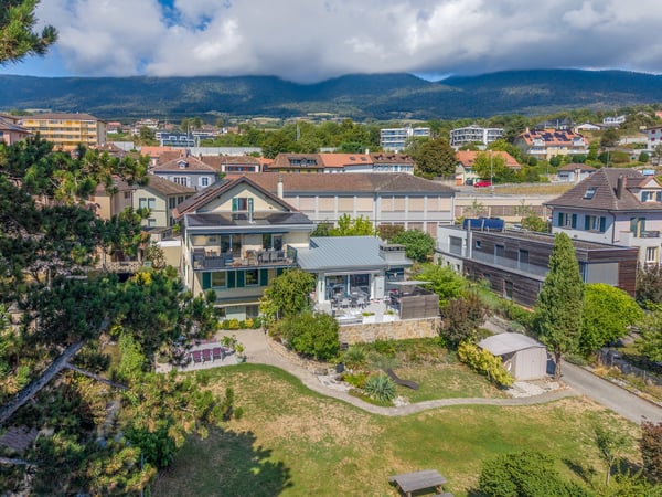 Magnifique appartement de 5.5 pièces à Chez-le-Bart – Vue, calme et prestations haut de gamme 11