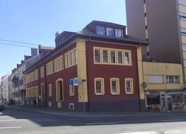 Espace industriel / atelier à louer – Rue de la Serre, La Chaux-de-Fonds 1