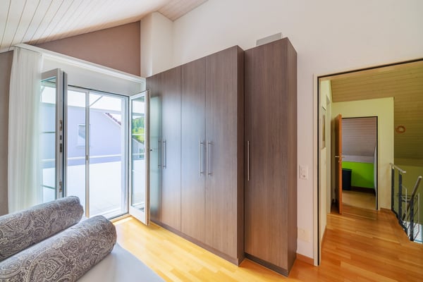 5.5-Zimmer-Familienhaus mit traumhaftem Garten und Aussicht ins Grüne 6