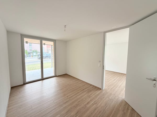 Moderne 4.5-Zimmer-Neubauwohnung im Erdgeschoss in Frutigen 16