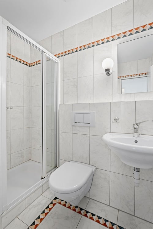 Traumhafte 4.5-Zimmer-Wohnung mit Seeblick in Oberrieden 21