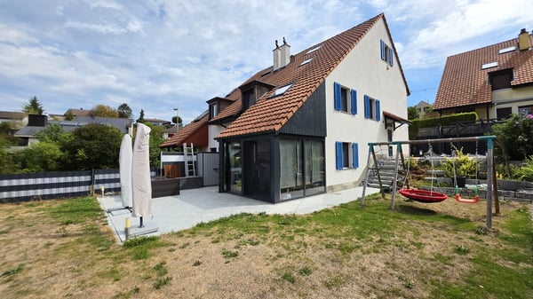 5.5-Zi.-Doppeleinfamilienhaus mit Wintergarten in Diegten kaufen 3