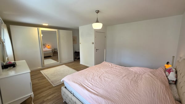 5.5-Zi.-Doppeleinfamilienhaus mit Wintergarten in Diegten kaufen 10