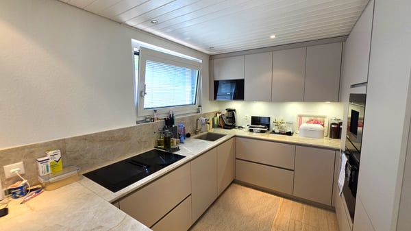 5.5-Zi.-Doppeleinfamilienhaus mit Wintergarten in Diegten kaufen 6