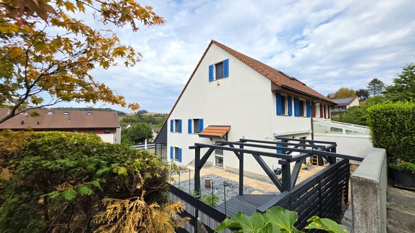 5.5-Zi.-Doppeleinfamilienhaus mit Wintergarten in Diegten kaufen