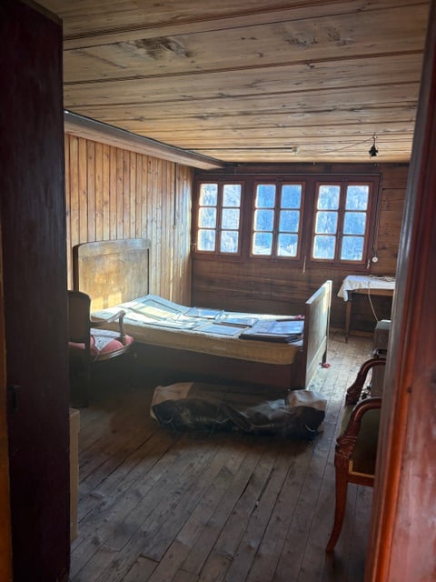A rénover entièrement, Chalet traditionnel de 7 pièces - Anniviers 12
