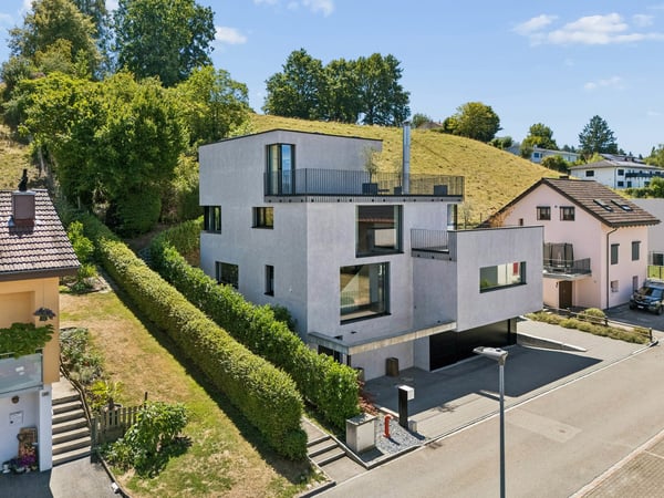 Platz für zwei Generationen – 7.5-Zimmer-Minergie-Haus, Baujahr 2019 2