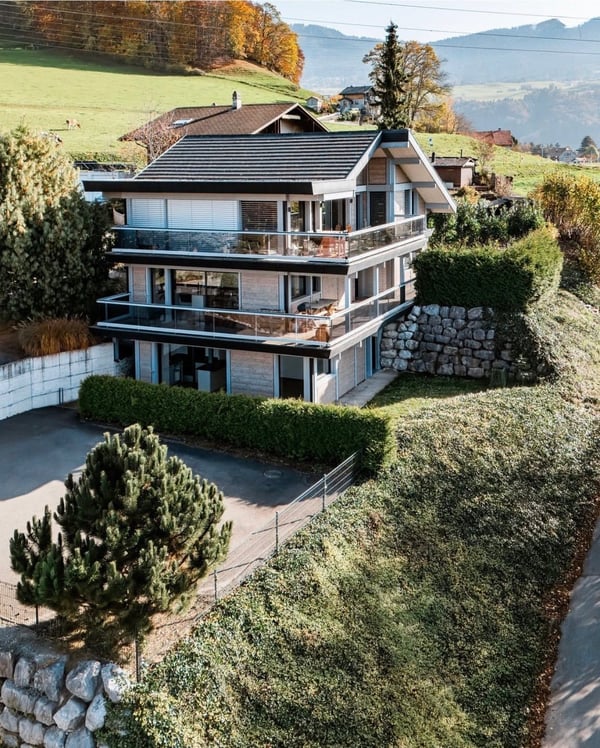Magnifique appartement en attique de 4.5 pièces à Pont-la-Ville