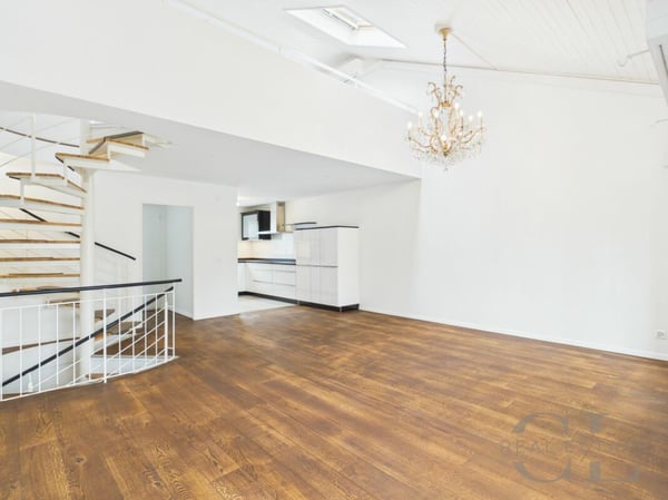 Attraktives 4.5 Zimmer-Reihenhaus mit Garage 5