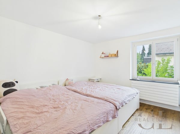 Stilvolles 4 Zimmer-Reihenhaus mit Garten in Oberwil 4