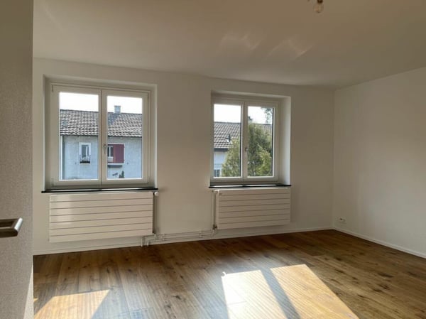 Stilvolles 4 Zimmer-Reihenhaus mit Garten in Oberwil 9