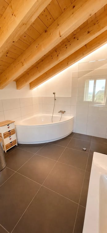 Familienparadies mit großem Umschwung und top Aussicht da, wo andere Ferien machen... 10