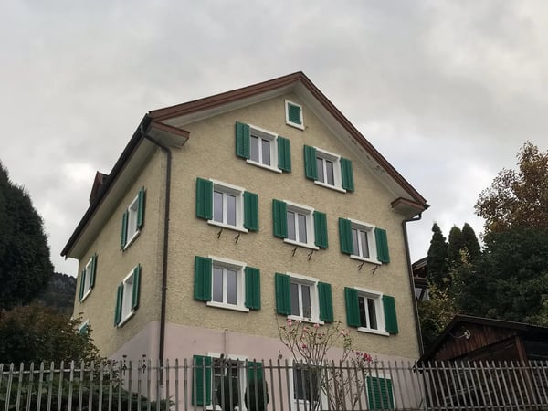 5.5 Zimmer Einfamilienhaus: Wohnhaus mit Baureserve und spektakulärem Blick, 535 m² W2 2