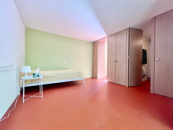 Möbliertes Studio mit eigenem Aussenbereich 4