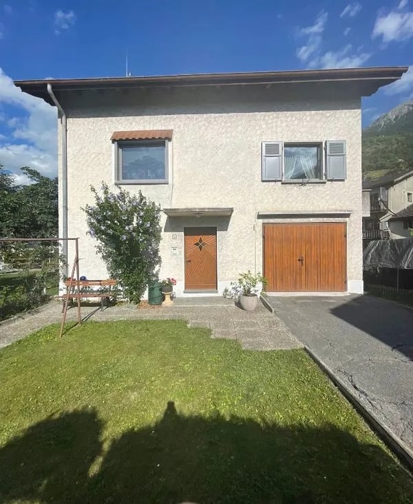 Freistehendes Einfamilienhaus mit Weitsicht, Garten und Wald 13