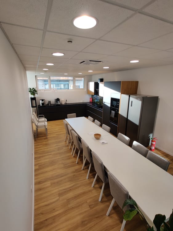 #15.2 Top moderne Büro Lager-Laborräum mit Klima, Lüftung,LAN, Videoüberwacht, Parkplätze, zentral 7