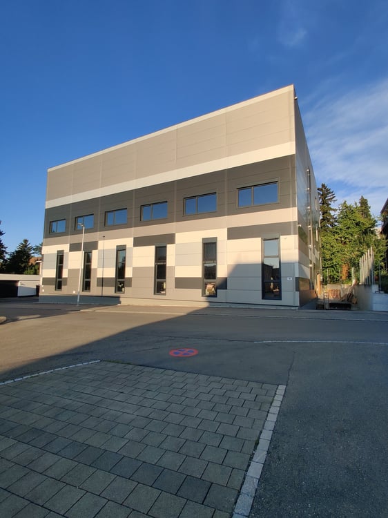 #21 TOP 880m² Werkstatt im 2.OG mit Klima, LAN, WLAN, Videoüberw., Parkplätze, zentral 14