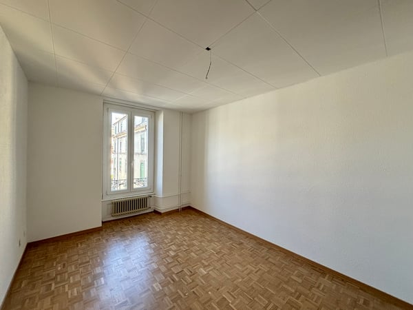 Grand appartement de 3 pièces au centre de Lausanne 4