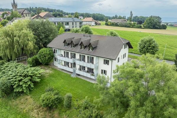 Appartement de 4.5 pièces lumineux avec balcon et place de parc à Onnens 5