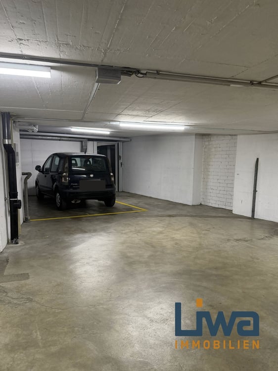Tiefgaragenplatz nähe Brausebad - überbreit 2