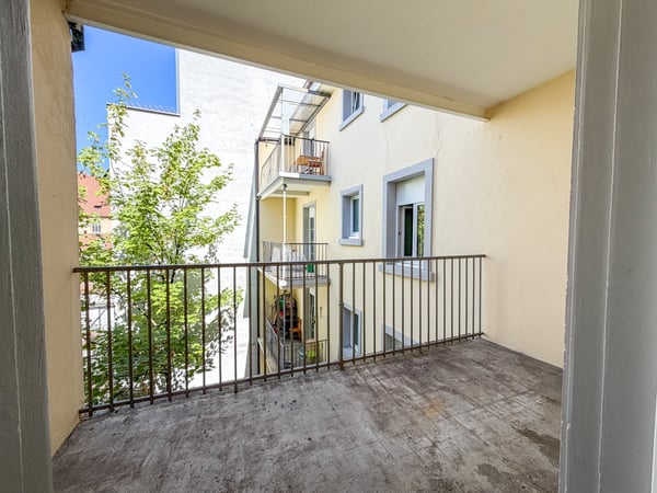 Gepflegte 2-Zimmer-Wohnung mit Balkon im Gundeli 1