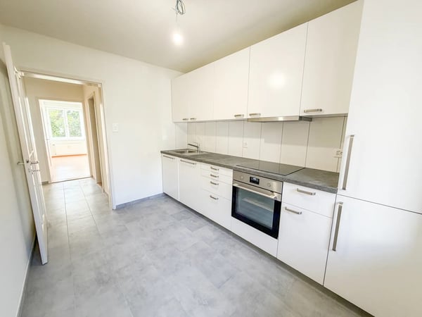 3-Zimmerwohnung mit Balkon ins Grüne in Basel mieten 3