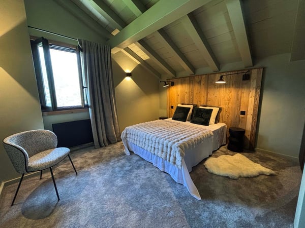 Chalet d'exception entièrement rénové avec vue panoramique sur le Mont-Blanc 22