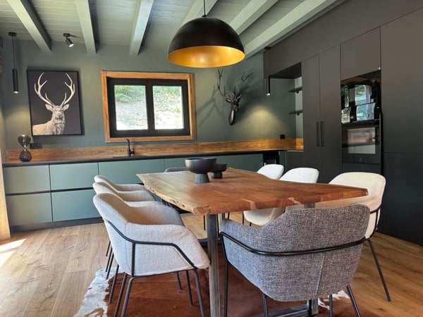 Chalet d'exception entièrement rénové avec vue panoramique sur le Mont-Blanc 3