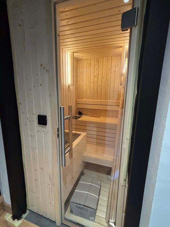 Chalet d'exception entièrement rénové avec vue panoramique sur le Mont-Blanc 20