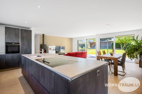 7½-Zimmer Einfamilienhaus mit Charme & Ausbaupotenzial 6