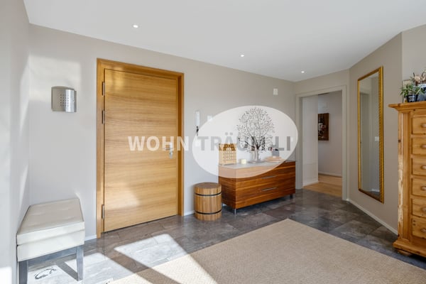 4½-Zimmer Attikawohnung mit einem Hauch von Luxus 3