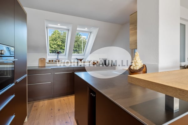 4½-Zimmer Attikawohnung mit einem Hauch von Luxus 8