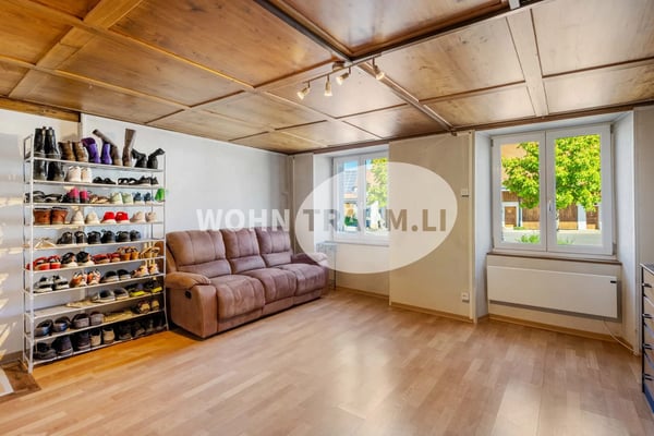 7½-Zimmer Einfamilienhaus mit Charme & Ausbaupotenzial 12