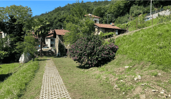 Rustico ristrutturato, giardino, geotermia vista Monte Rosa. 3