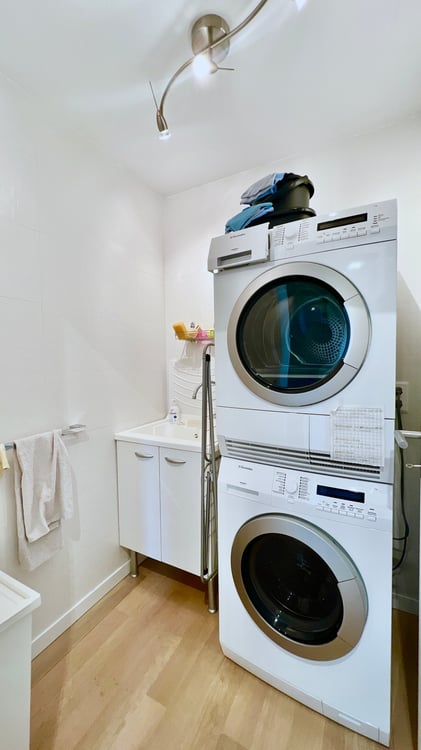 Elegante appartamento di 4.5 locali con vista lago a Lugano Massagno 22