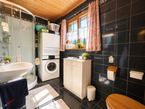 Chalet familial meublé avec jacuzzi et sauna aux Mosses 13
