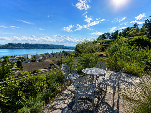 Villa d'exception avec vue panoramique sur le lac 5