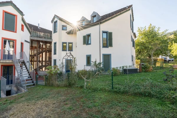 Bijou im Dorfzentrum von Spreitenbach mit eigenem Garten