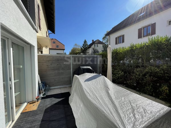 Duplex 2.5p moderne avec terrasse 3