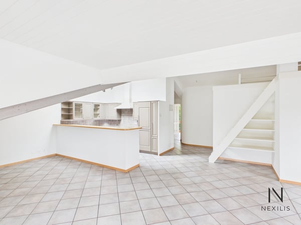 Corseaux – Lumineux appartement de 3.5 pièces avec potentiel de 4.5 pièces, dernier étage
