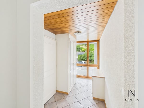 Lumineux appartement de 5.5 pièces avec potentiel de 4.5 pièces 12
