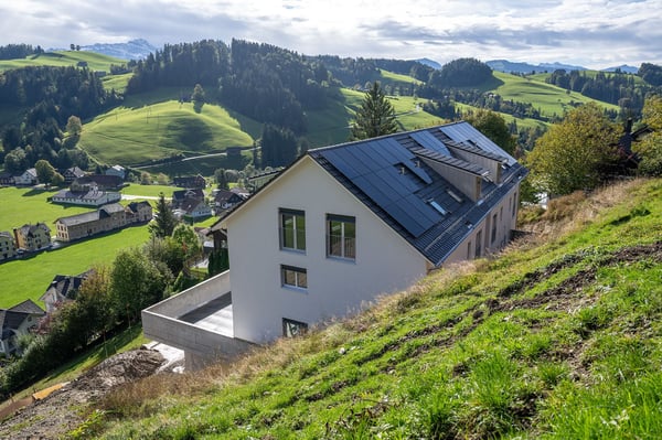 6.5-Zi. Reiheneckhaus mit Säntisblick in Dicken SG 13