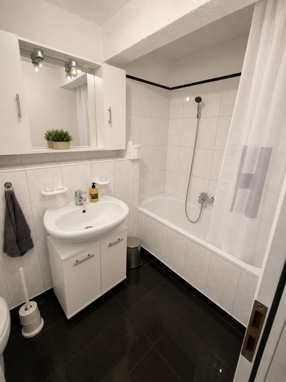 Ein Zuhause mit Charakter - 5.5-Zimmer-Reiheneckhaus mit Garten in St. Gallen 12