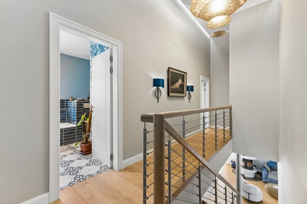 Ihr Familienzuhause im Aaretal: SwimSpa, Schlossblick und Platz für alle 8