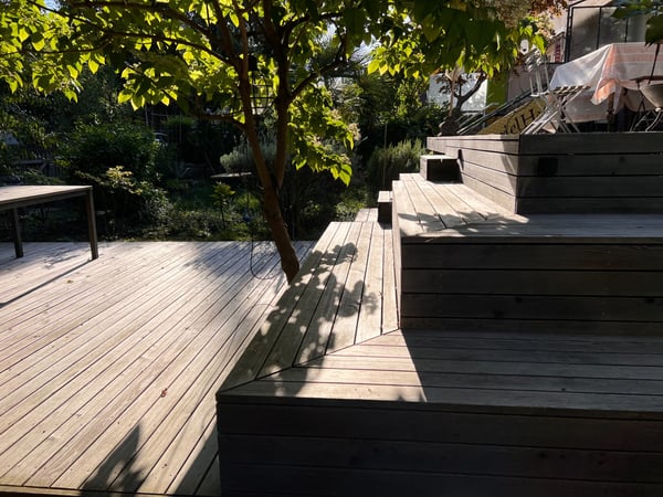 Charmantes 3.5-Zimmer-Reihenhaus mit grosser Terrasse und Garten in Zürich-Oerlikon 1