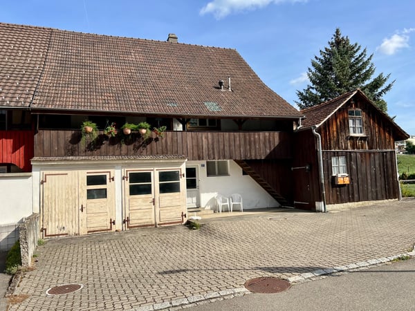 Zweifamilienhaus in Eglisau 2